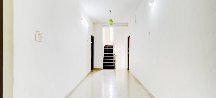 高级古纳公寓(Hotel O Kelambakkam Bus Terminal Formerly Guna Residency)图片