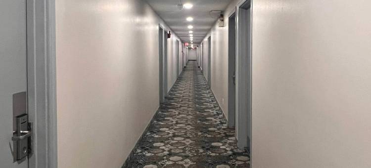 伊克诺旅馆村(Econo Lodge Motel Village)图片