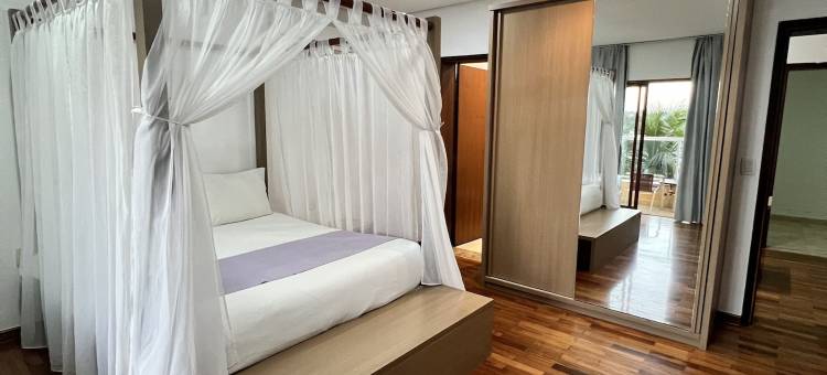 芬纳斯帕克温德姆华美达观光农场(Ramada by Wyndham Furnaspark)图片