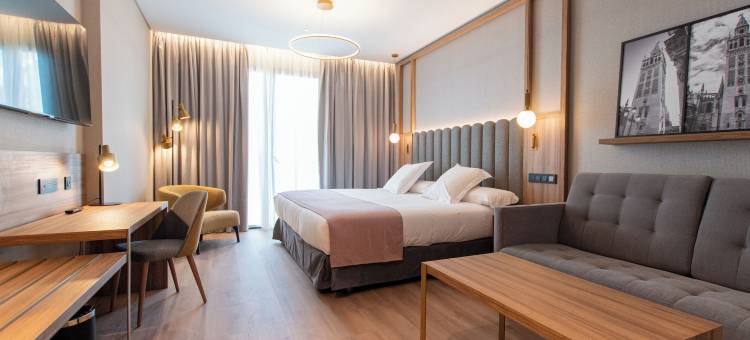 吉拉尔达中心酒店(Hotel Giralda Center)图片