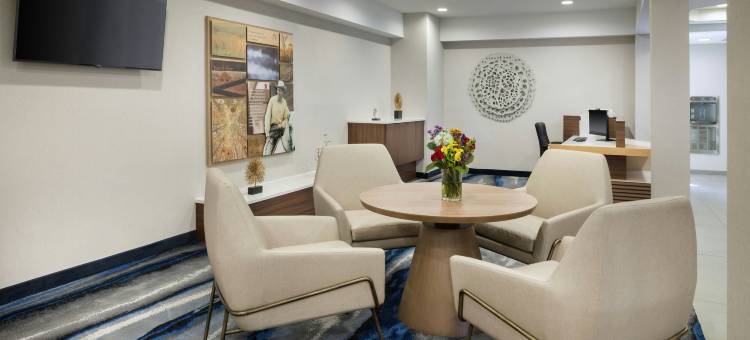 杰克逊维尔机场万枫套房酒店(Fairfield Inn & Suites Jacksonville Airport)图片