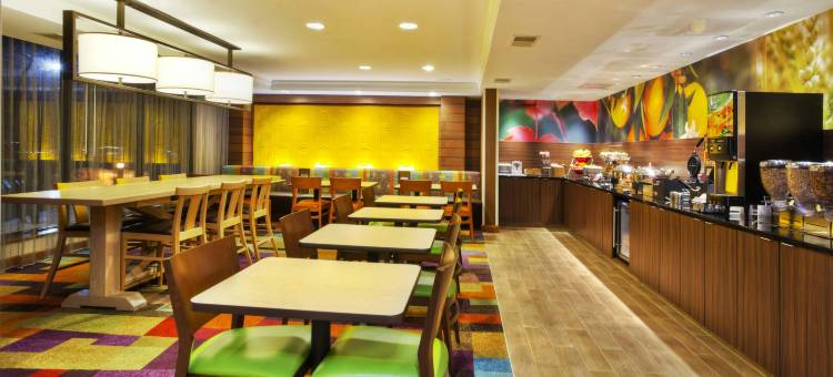 安娜堡万枫旅馆(Fairfield Inn Ann Arbor)图片
