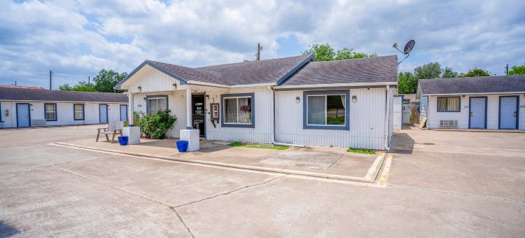 OYO 经济型旅馆法尔弗里亚斯281号公路(OYO Budget Inn Falfurrias Hwy 281)图片