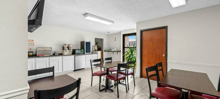 布兰森红屋顶酒店(Red Roof Inn Branson)图片