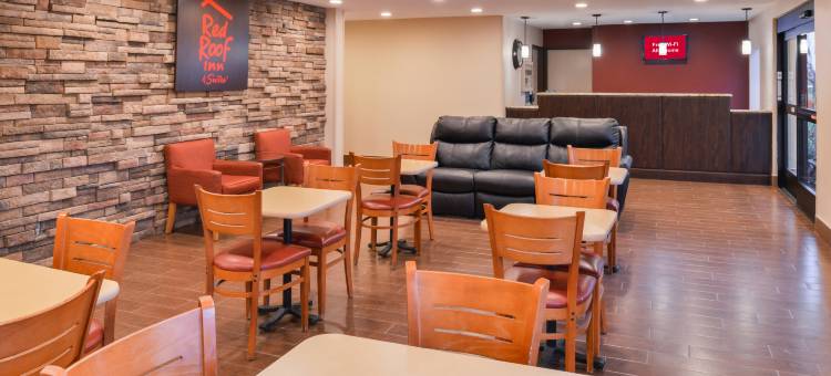 丹维尔红顶套房酒店(Red Roof Inn & Suites Danville, IL)图片