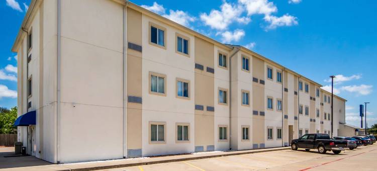 德克萨斯克利本 6 号汽车旅馆(Motel 6 Cleburne, TX)图片