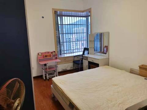 啊辉祝你入住愉快公寓(平安大道分店)