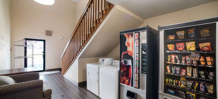 埃芬汉温德姆华美达酒店(Ramada by Wyndham Effingham)图片