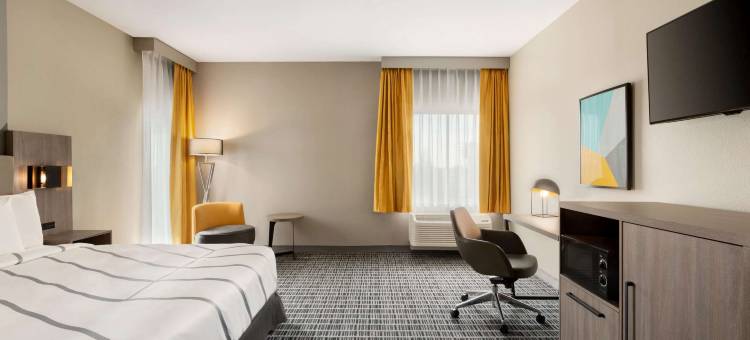里士满拉昆塔温德姆套房酒店(La Quinta Inn & Suites by Wyndham Richmond-Sugarland)图片