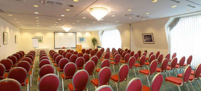 汉堡哈尔堡TOP城市线全景酒店(Hotel Panorama Hamburg-Harburg)图片