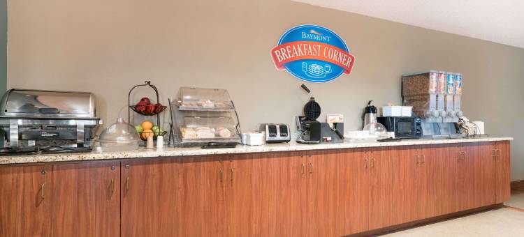 马什菲尔德呗盟套房酒店(Baymont by Wyndham Marshfield)图片
