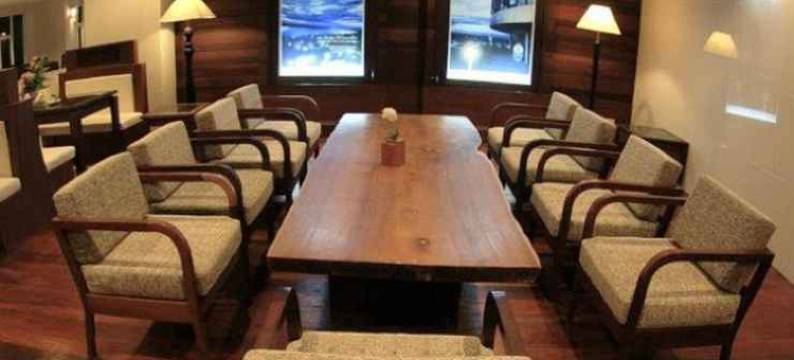 河畔城酒店(River City Hotel)图片