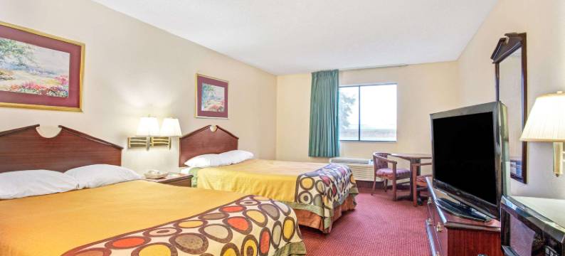 克林顿速8酒店(Super 8 by Wyndham Clinton)图片