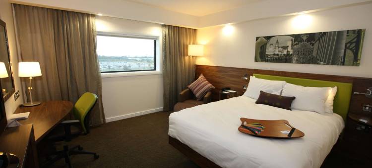 希尔顿欢朋利物浦约翰·列侬机场酒店(Hampton by Hilton Liverpool/John Lennon Airport)图片