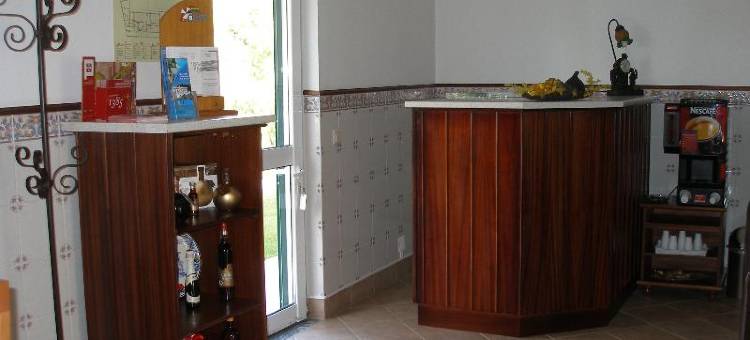 路罗酒店(Hotel Louro)图片