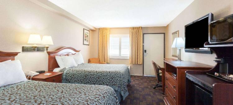 加利福尼亚阿罕布拉戴斯精选温德姆酒店(Days Inn by Wyndham Alhambra CA)图片