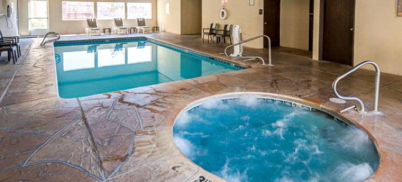 阿尔伯克基机场舒适酒店(Comfort Inn Albuquerque Airport)图片