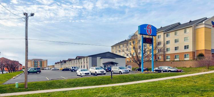 锡达拉皮兹机场6号汽车旅馆(Motel 6 Cedar Rapids, IA - Airport)图片