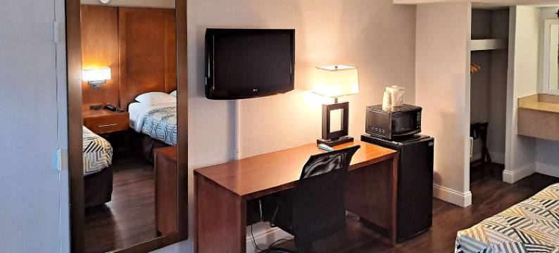 Studio 6套房，卡顿斯维尔，马里兰州-巴尔的摩西(Studio 6 Suites Catonsville, MD – Baltimore West)图片