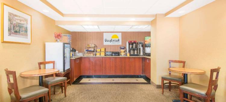 阿灵顿五角大楼戴斯酒店(Days Inn by Wyndham Arlington Pentagon)图片