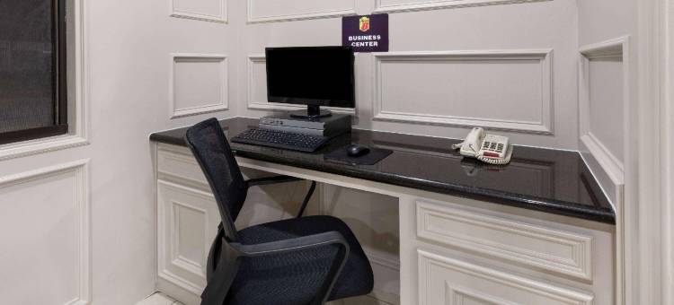 速8酒店-温德姆-联盟市/凯马地区(Super 8 by Wyndham League City/Kemah Area)图片