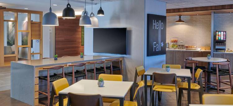 Fairfield Inn & Suites Chicago O'Hare图片