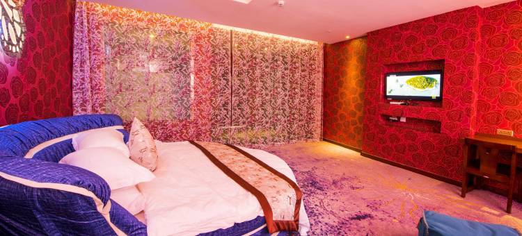 昭苏皇冠假日酒店图片