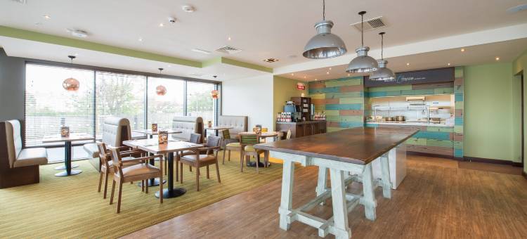 埃克斯茅斯海滨普瑞米尔酒店(Premier Inn Exmouth Seafront)图片