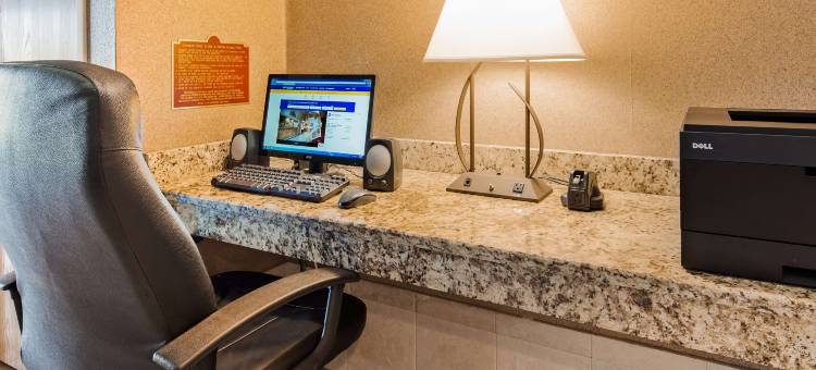 沃帕科内塔贝斯特韦斯特酒店(Best Western Wapakoneta Inn)图片