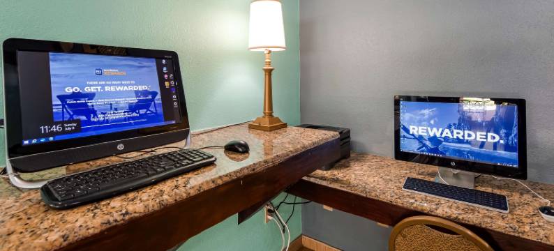 伍德兰贝斯特韦斯特优质酒店(Best Western Plus the Woodlands)图片