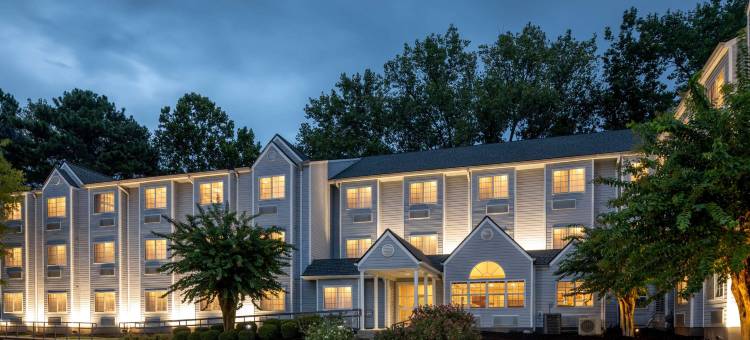 亚特兰大-巴克海特区麦客达套房酒店(Microtel Inn & Suites by Wyndham Atlanta/Buckhead Area)图片