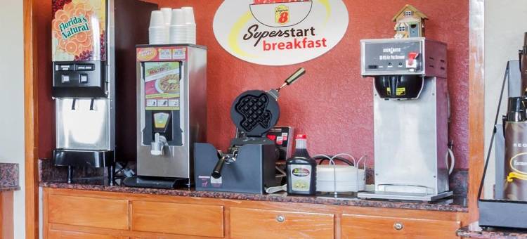 弗农山温德姆速8酒店(Super 8 by Wyndham Mount Vernon)图片