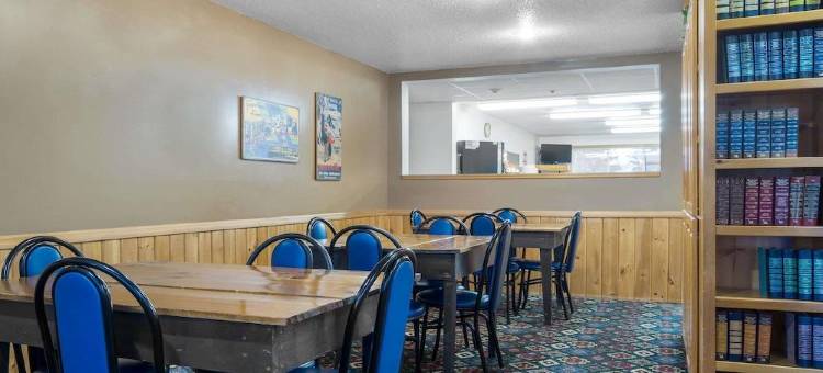 帕克拉皮兹速8酒店(Super 8 by Wyndham Park Rapids)图片