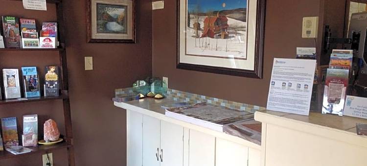 吹石旅馆(Blowing Rock Inn)图片