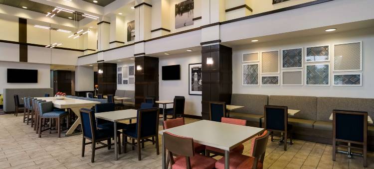 希尔顿欢朋套房酒店-威尔明顿克里斯蒂安娜购物中心(Hampton Inn & Suites Wilmington/Christiana)图片