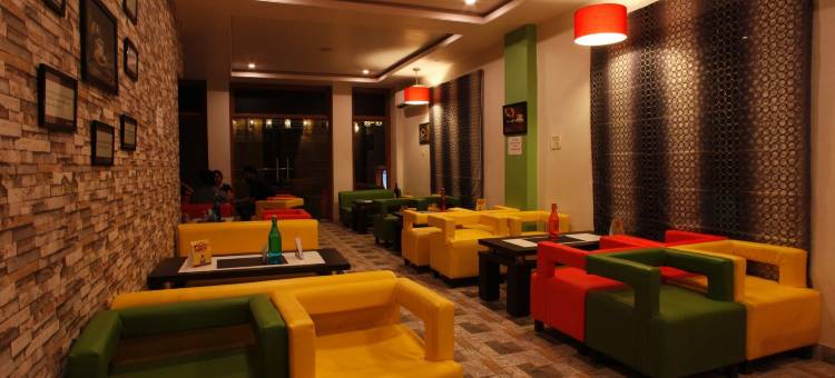 The Byke Grassfield 度假村，带户外游泳池，位于沙亚姆纳加尔(The Byke Grassfield Resort with Outdoor Pool, Shyam Nagar, Jaipur)图片