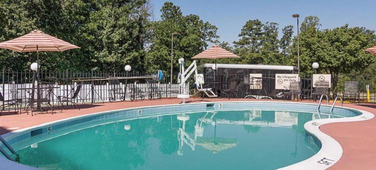 希尔顿欢朋酒店-切斯特(Hampton Inn Chester)图片