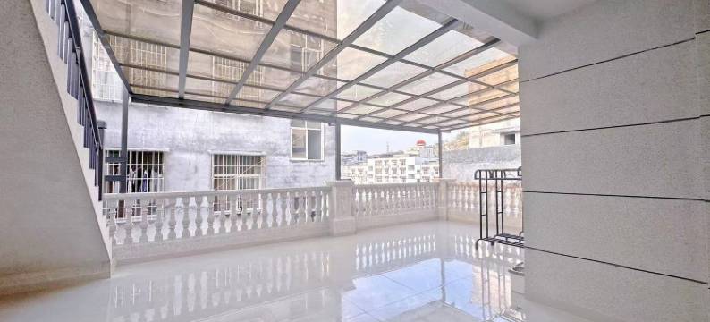 华人易居共享民宿(大坝路店)图片