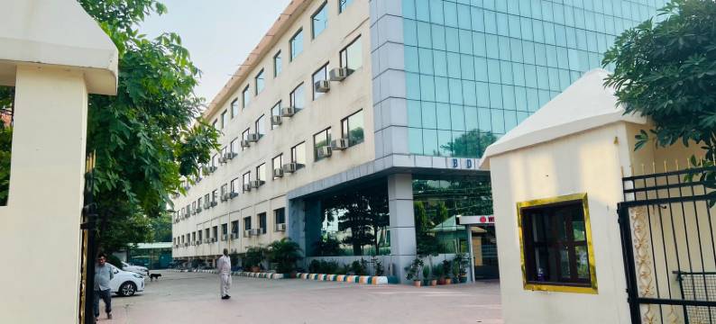 菩提迦耶摄政大酒店(Bodhgaya Regency Hotel)图片