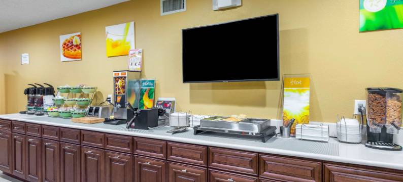 昆西品质酒店-塔拉哈西西部(Quality Inn Quincy - Tallahassee West)图片