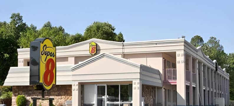 达拉姆-大学区速8酒店(Super 8 by Wyndham Durham/University Area NC)图片