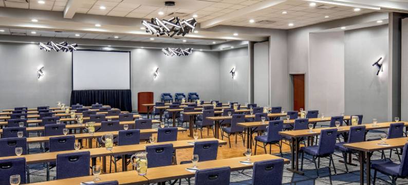 波士顿马尔伯勒万怡酒店(Courtyard Boston Marlborough)图片