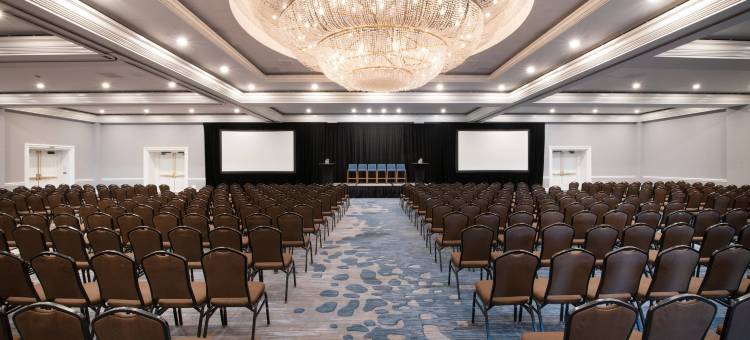 纽波特海滩万丽酒店(Renaissance Newport Beach Hotel)图片