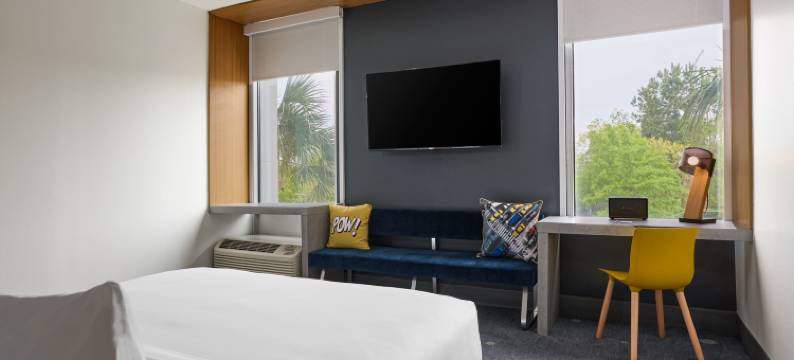 查尔斯顿机场雅乐轩酒店及会议中心(Aloft Charleston Airport & Convention Center)图片