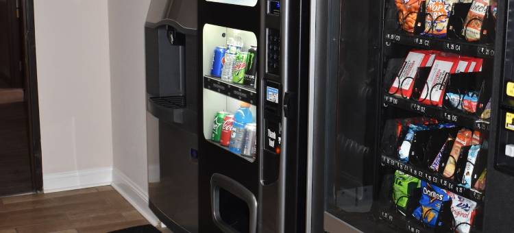 拉瓦尔-坎伯兰地区速8酒店(Super 8 by Wyndham la Vale/Cumberland Area)图片