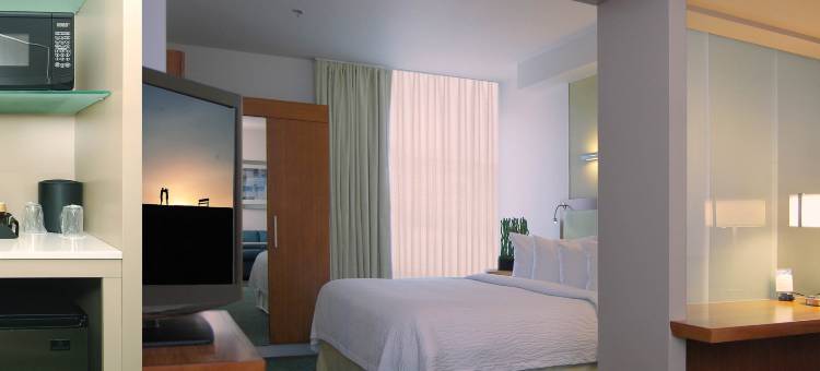 北拉斯维加斯赛道万豪SpringHill酒店(SpringHill Suites Las Vegas North Speedway)图片