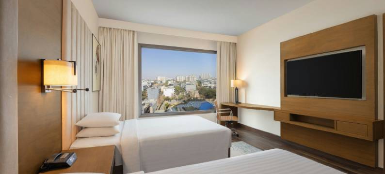 古尔冈万怡酒店(Courtyard Gurugram Downtown)图片