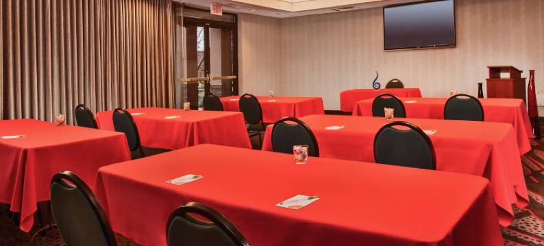 杜勒斯镇中心万怡酒店(Courtyard Dulles Town Center)图片