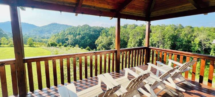 Two Cabins!  Sleeps 24, Themed Bunk Rooms for the Kids, Hot Tubs, Mountain Views图片