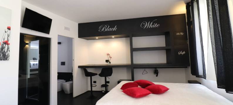 Black&White Otranto Suite图片